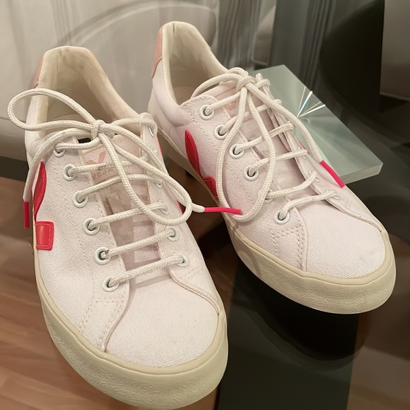 VEJA Esplar Canvas Sneakers | Fluorescent pink US6 - Picture 5 of 8